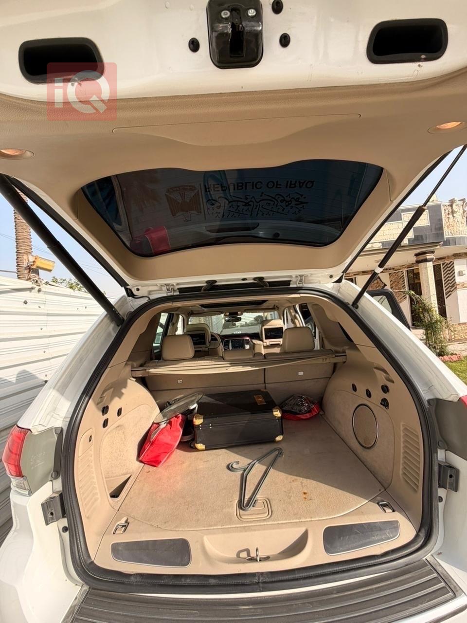 جيب جراند شيروكي